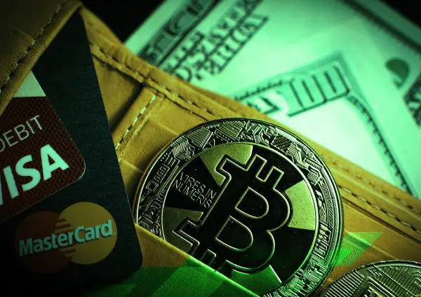 bitcoin en efectivo